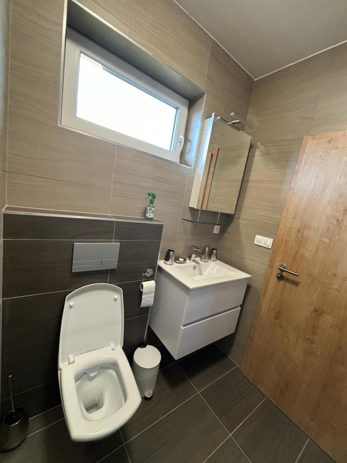 Apartmany U Plaze Lipna - Male Lipno Černá v Pošumaví Exterior foto